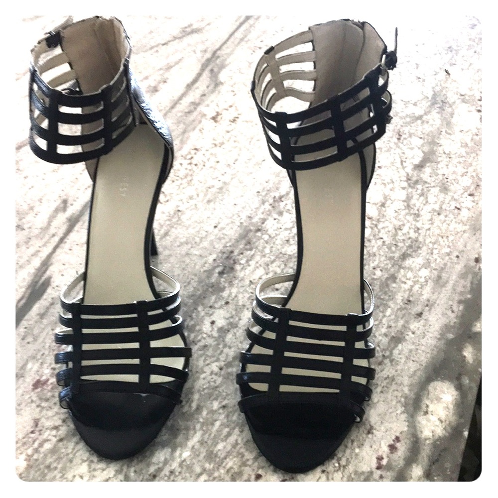 Statement heals with ankle strap and back zipper